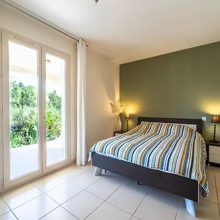 Βίλα Stylish With Terrace Pouzols-Minervois